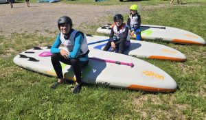Mehr über den Artikel erfahren Red Shark Paddlers erfolgreich bei der Mitteldeutschen Meisterschaft Wildwasser SUP in Sömmerda